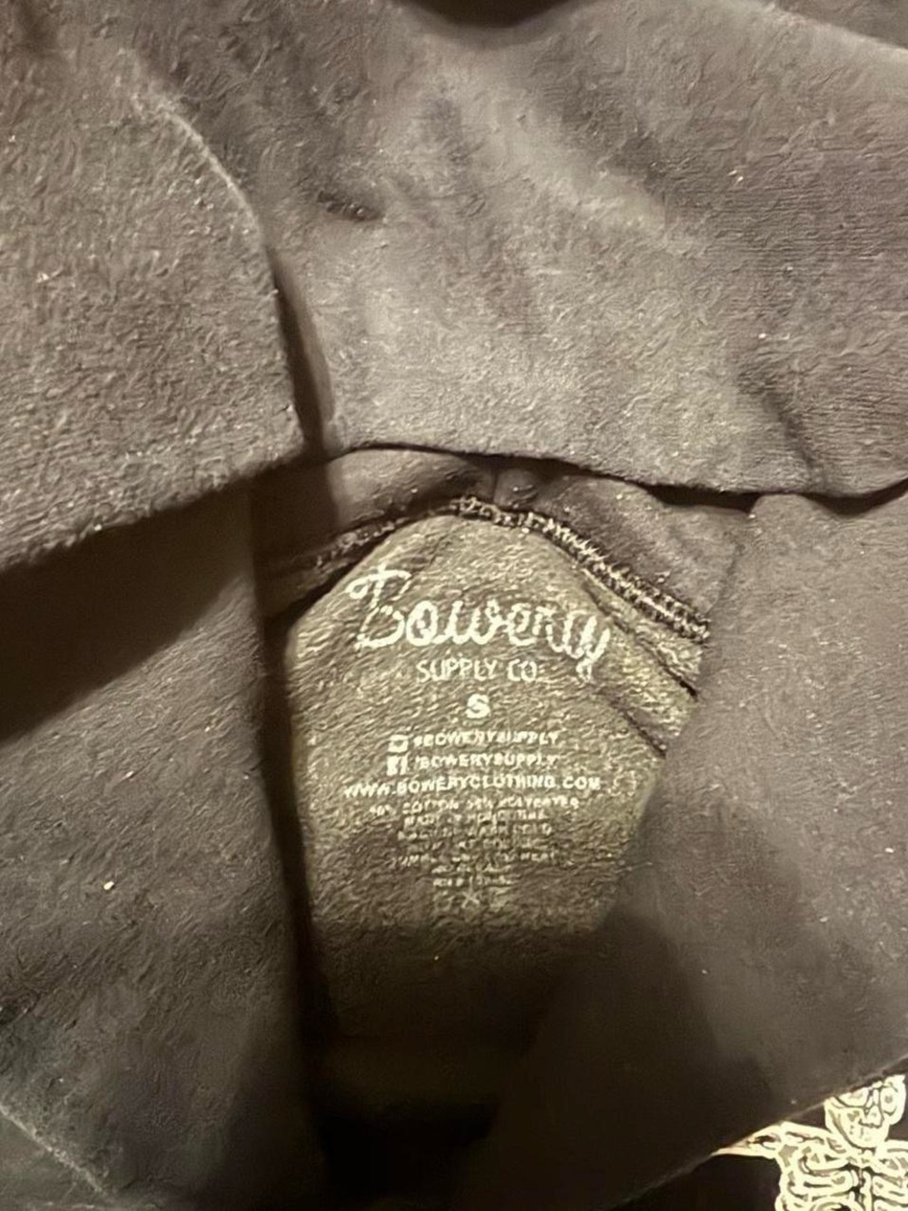 hoodie - Picture 3 of 4